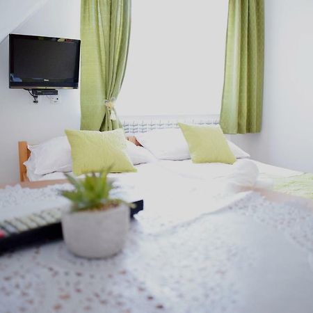 Pokoje I Apartament U Lucyny Czarna Góra Extérieur photo